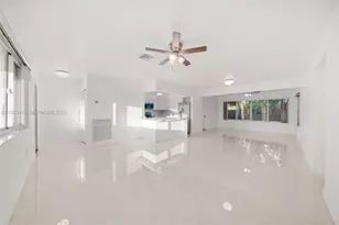 1151 NW 81st Ave, Pembroke Pines, FL 33024 - Photo 8