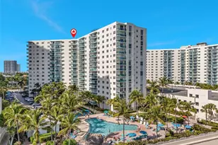 3901 S Ocean Dr, Hollywood, FL 33019 - Photo 2