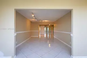 6600 Cypress Rd, Plantation, FL 33317 - Photo 10