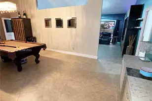 15561 Carriage Ct, Davie, FL 33331 - Photo 2