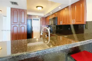 1717 N Bayshore Dr, Miami, FL 33132 - Photo 2