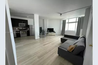 7135 Collins Ave #PH31, Miami Beach, FL 33141 - Photo 4