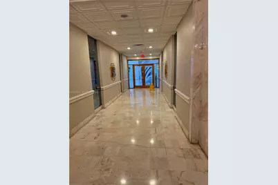 5750 Collins Ave #11D, Miami Beach, FL 33140 - Photo 4
