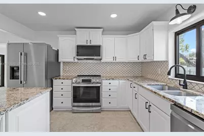 3392 NW 63rd St, Fort Lauderdale, FL 33309 - Photo 16