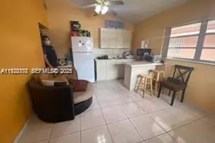 821 W 39th Pl, Hialeah, FL 33012 - Photo 20