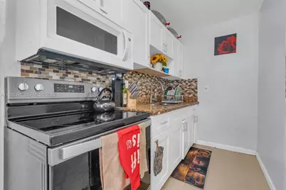 15851 NW 18th Ave, Miami Gardens, FL 33054 - Photo 6