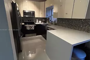 4110 NE 24th St, Homestead, FL 33033 - Photo 4