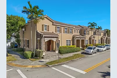 9205 SW 170th Pl, Miami, FL 33196 - Photo 2