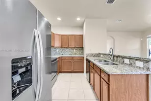 9205 SW 170th Pl, Miami, FL 33196 - Photo 10