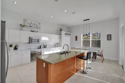 1629 Blue Jay Cir, Weston, FL 33327 - Photo 14