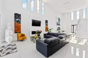 81 S Royal Poinciana Blvd, Miami Springs, FL 33166 - Photo 12