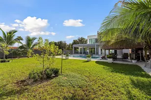 81 S Royal Poinciana Blvd, Miami Springs, FL 33166 - Photo 32