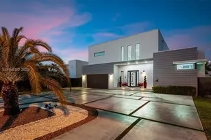 81 S Royal Poinciana Blvd, Miami Springs, FL 33166 - Photo 2