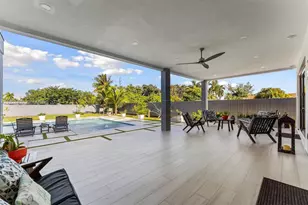 81 S Royal Poinciana Blvd, Miami Springs, FL 33166 - Photo 22