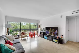 255 Galen Dr, Key Biscayne, FL 33149 - Photo 8