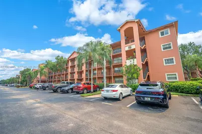 701 SW 142nd Ave #414S, Pembroke Pines, FL 33027 - Photo 4