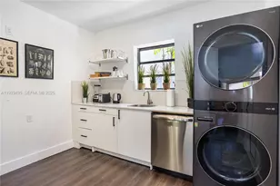 1150 8th St, Miami Beach, FL 33139 - Photo 20