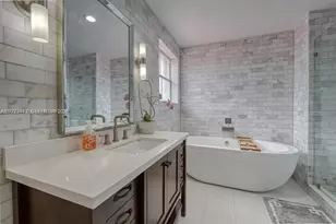 3080 Carysfort Ln, Margate, FL 33063 - Photo 16