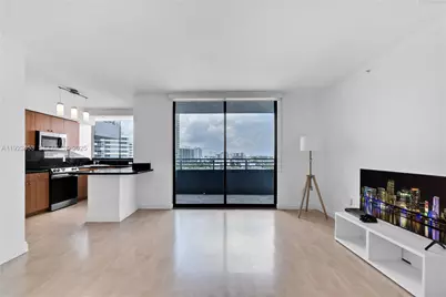 1330 West Ave #1009, Miami Beach, FL 33139 - Photo 8