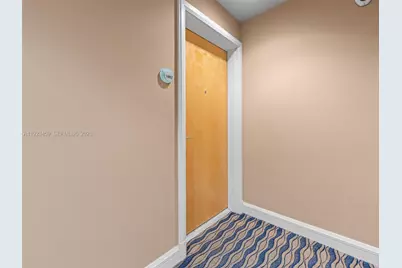 253 NE 2nd St #1002, Miami, FL 33132 - Photo 22