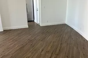 100 Golden Isles Dr, Hallandale Beach, FL 33009 - Photo 38