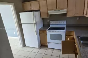 12412 SW 112th Terrace, Miami, FL 33186 - Photo 4