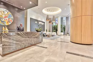 55 SW 9th St, Miami, FL 33130 - Photo 10