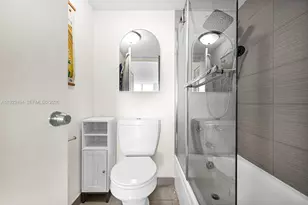 6900 Bay Dr, Miami Beach, FL 33141 - Photo 20