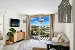 6900 Bay Dr, Miami Beach, FL 33141 - Photo 2