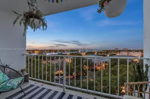 6900 Bay Dr, Miami Beach, FL 33141 - Photo 4