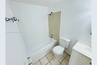 3610 NW 21st St #205, Lauderdale Lakes, FL 33311 - Photo 10