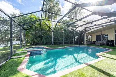 2994 Oakbrook Dr, Weston, FL 33332 - Photo 14