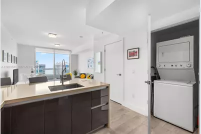 1080 Brickell Ave #3602, Miami, FL 33131 - Photo 18