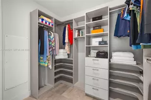 1080 Brickell Ave, Miami, FL 33131 - Photo 28