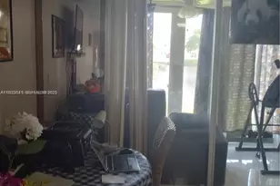 8130 Sunrise Lakes Blvd, Sunrise, FL 33322 - Photo 6