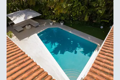 375 Harbor Ct #., Key Biscayne, FL 33149 - Photo 6