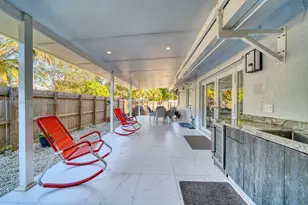 21914 SW 97th Pl, Cutler Bay, FL 33190 - Photo 14