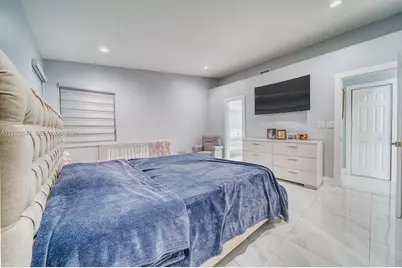 21914 SW 97th Pl, Cutler Bay, FL 33190 - Photo 24