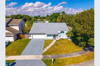 21914 SW 97th Pl, Cutler Bay, FL 33190 - Photo 44