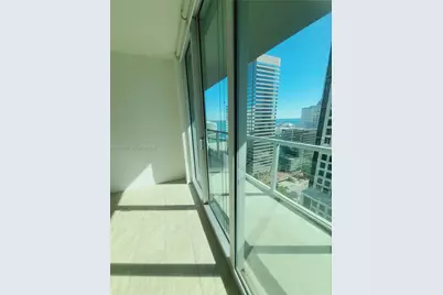 500 Brickell Ave #2608, Miami, FL 33131 - Photo 4