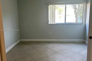 12980 Vista Isles Dr, Sunrise, FL 33325 - Photo 14