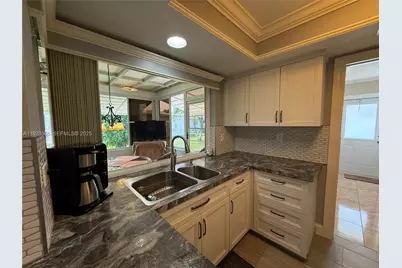 4208 NW 47th Ct, Tamarac, FL 33319 - Photo 36