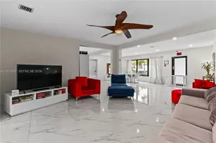 12424 NE 1st Ave, North Miami, FL 33161 - Photo 14