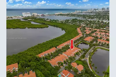 1240 Weeping Willow Way #1240, Hollywood, FL 33019 - Photo 38