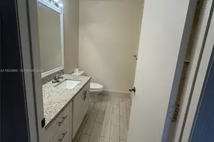 2070 Madeira Dr, Weston, FL 33327 - Photo 12