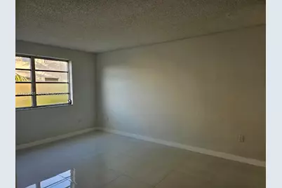 325 NW 72nd Ave #301, Miami, FL 33126 - Photo 8