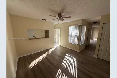 10935 Neptune Dr, Cooper City, FL 33026 - Photo 8