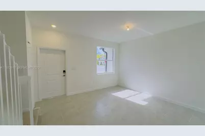 2621 SE 27th Dr, Homestead, FL 33035 - Photo 4