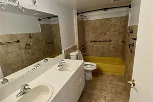 450 S Park Rd, Hollywood, FL 33021 - Photo 12