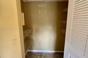 450 S Park Rd, Hollywood, FL 33021 - Photo 8